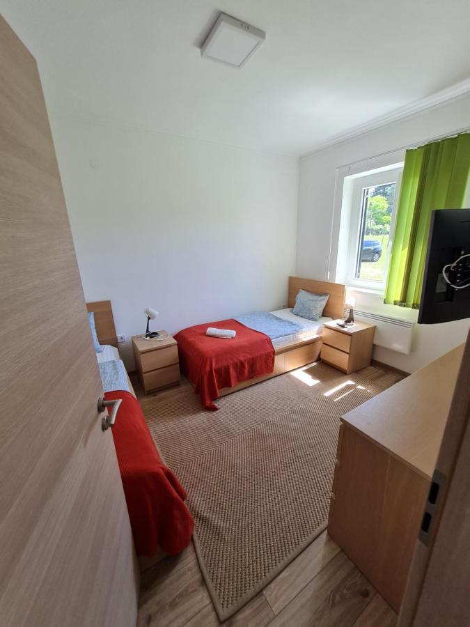 Patakmalom Vendeghaz Hotel Döbrönte Eksteriør billede